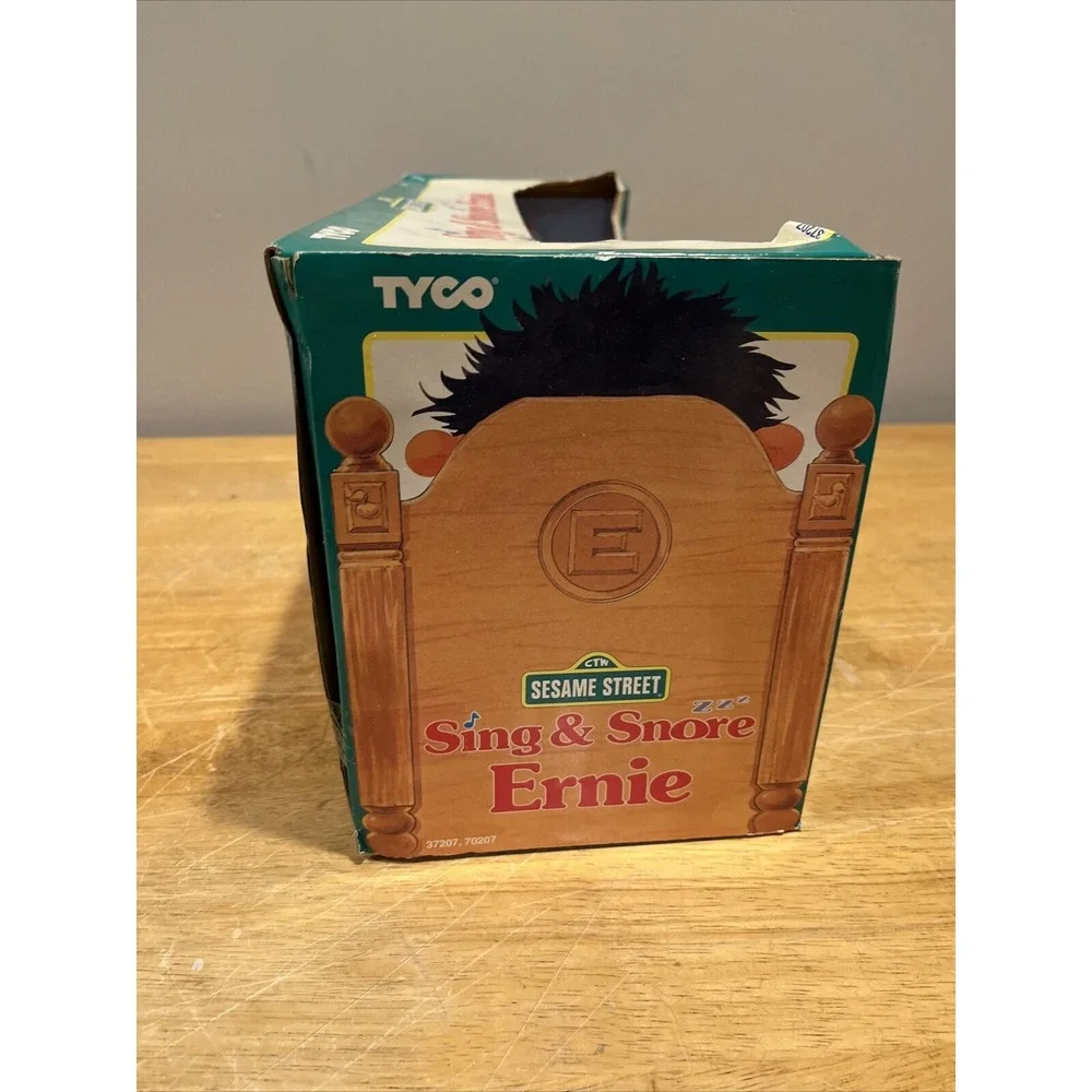 Vintage Sing And Snore Ernie Vintage Tyco Toy 1996 Never Taken Out Of‎ Box